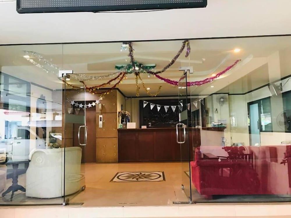 צ'יאנג מאי Bp Grand Hotel מראה חיצוני תמונה