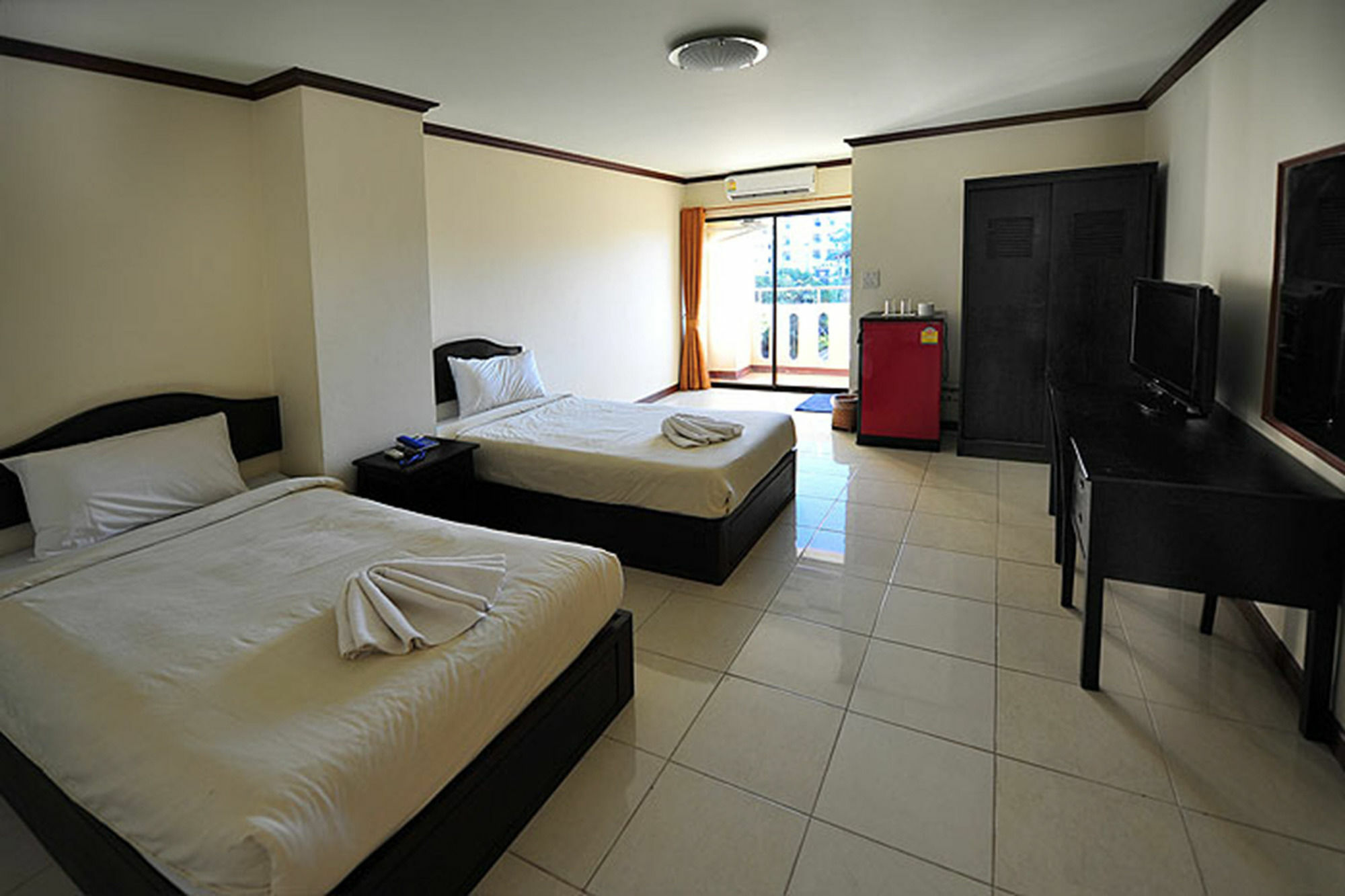 צ'יאנג מאי Bp Grand Hotel מראה חיצוני תמונה